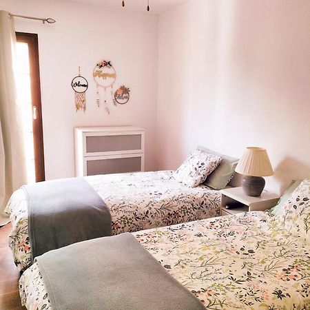 Valencia Beach Room With Private Bathroom Coliving Port Saplaya Εξωτερικό φωτογραφία
